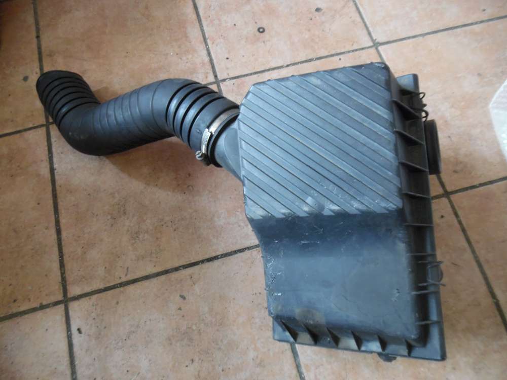 VW Passat 35i Luftfilterkasten 357129606 / 357129627 