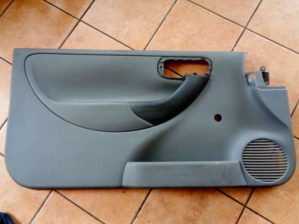 Opel Corsa C Bj:02 Trverkleidung Vorne Links 09116450LH