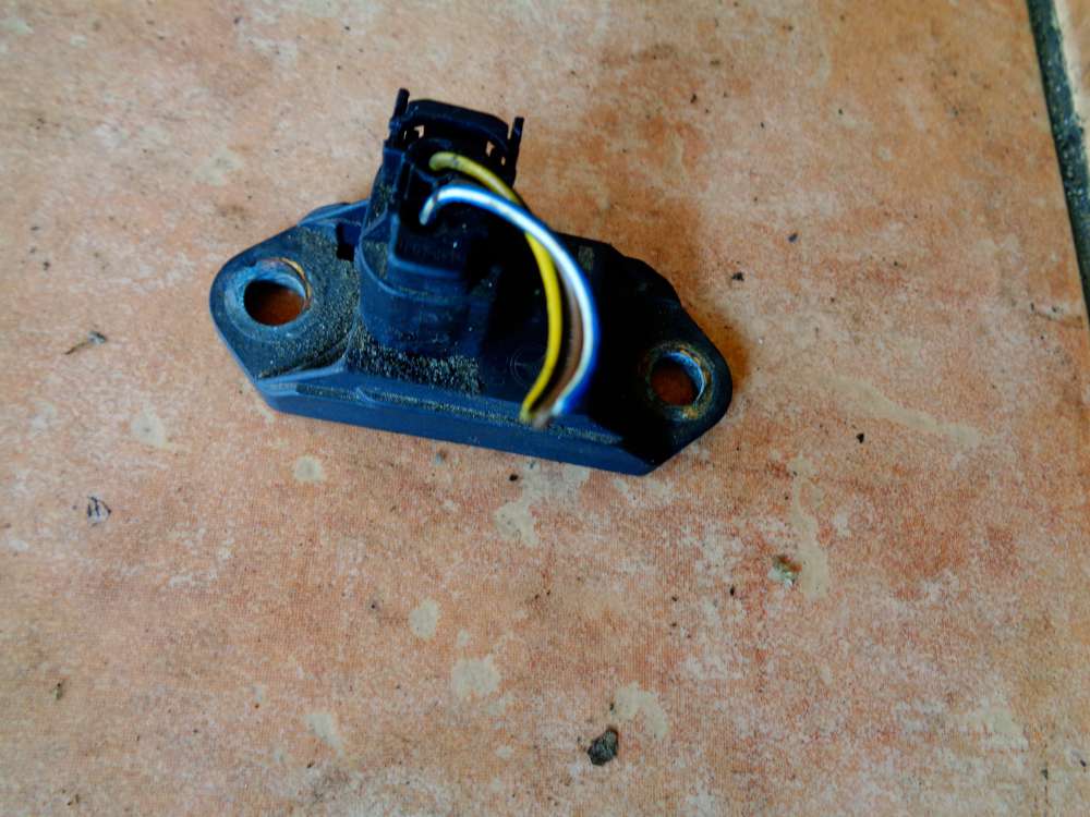 Mercedes Benz S-Klasse W220 Bj:03 Crash Sensor A0025426918