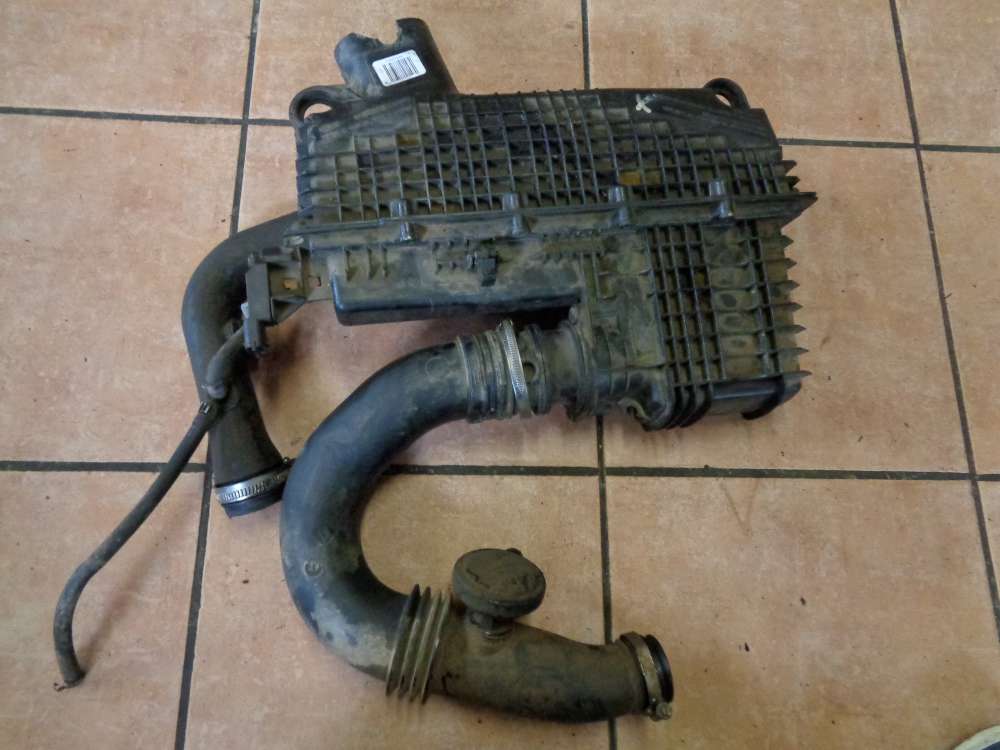Renault Kangoo Luftfilterkasten 8200267456
