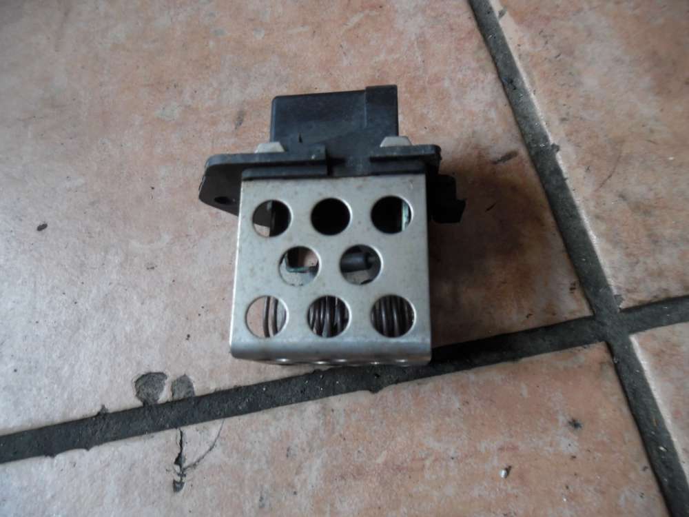 Renault Clio III Gebl�seendstufe Gebl�seregler 8200045082