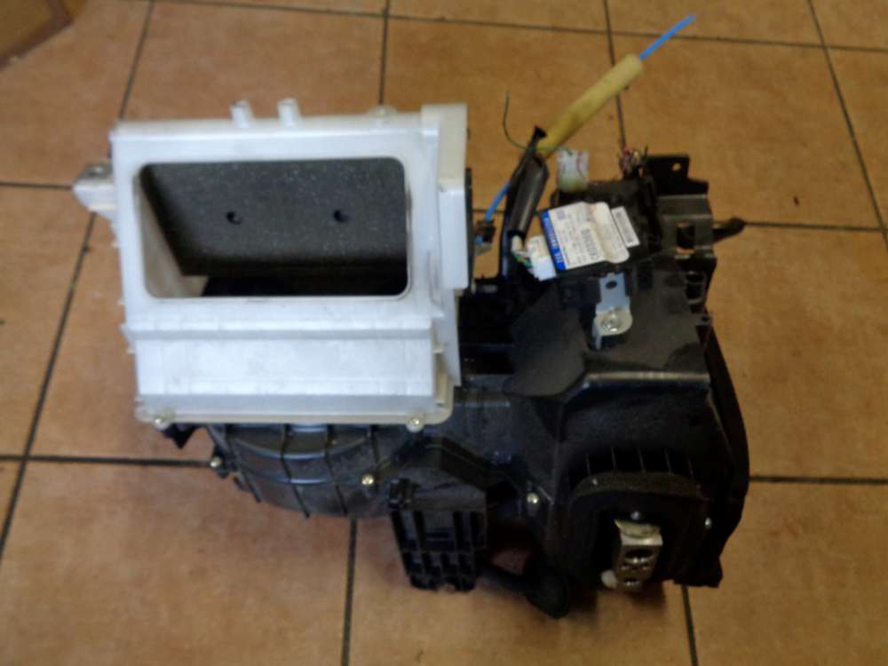 Daihatsu Sirion M3 Lüfterkasten Klimakasten Kondensator mit Steuerteil 89780-B1020 87010-B1040