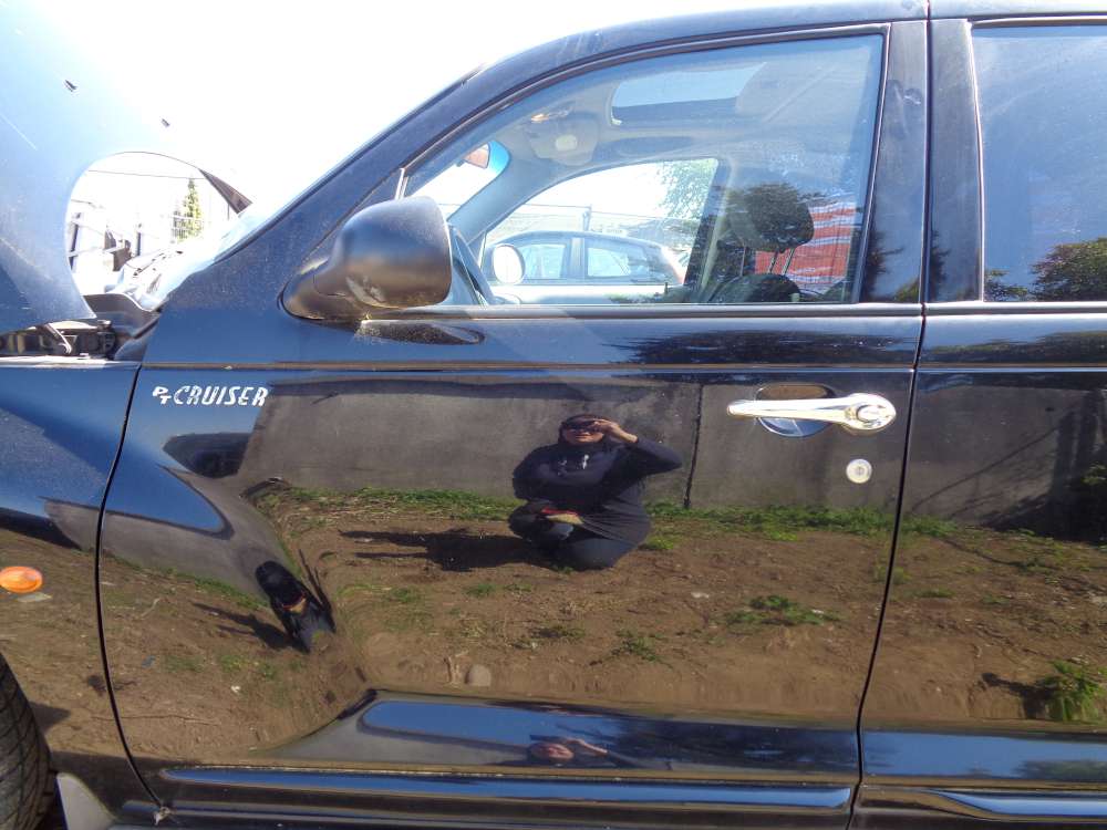 Chrysler PT-Cruiser Tür Vorne Links schwarz Farbcode : PX8