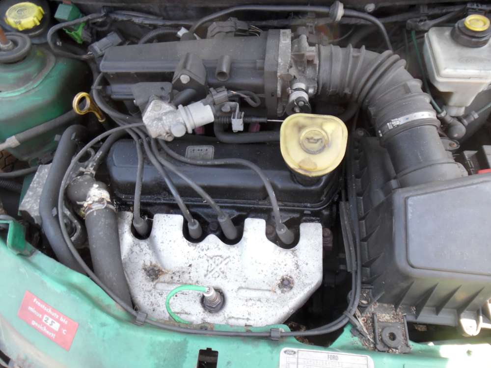 Ford Ka Bj:2000 3Türer Motor Benzin 53297KM Ohne Einbauteile.