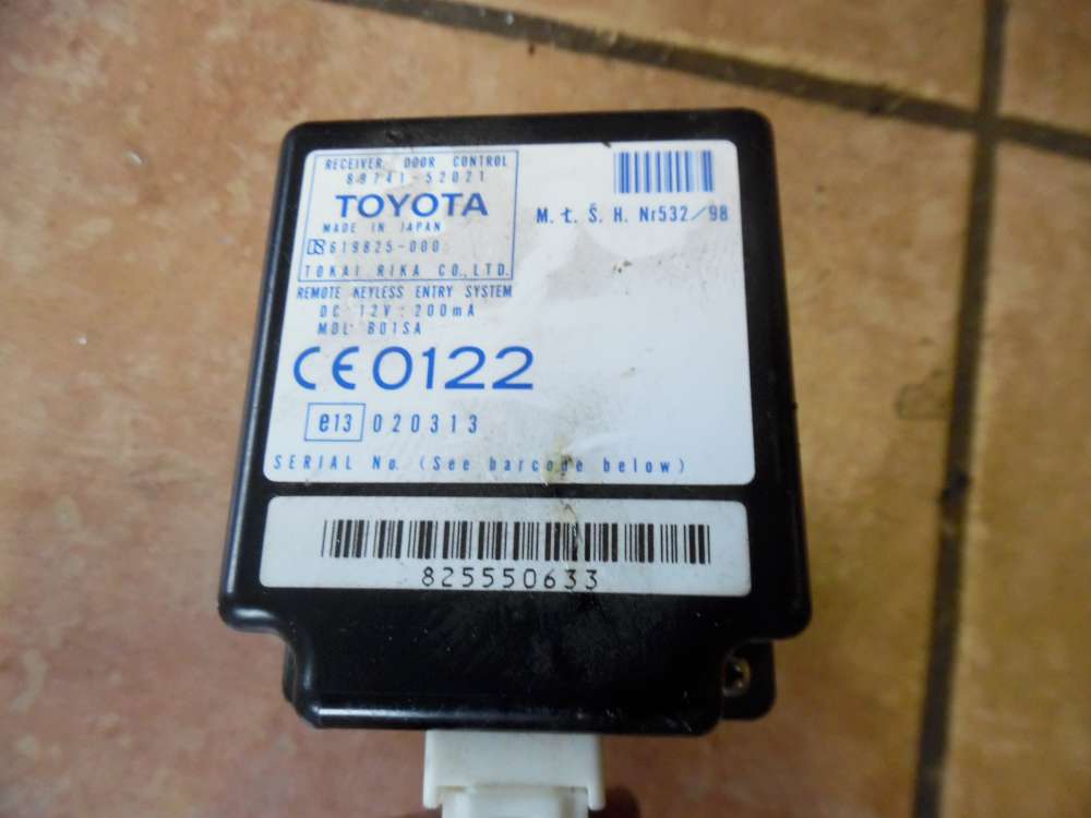 Toyota Yaris P1 Steuergerät ZV Zentralverriegelung Tür 89741-52021