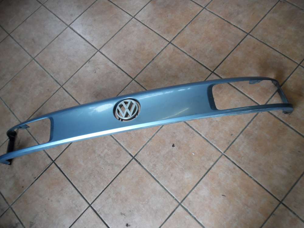 VW Passat 35i Kühlergrill Frontgrill Grill hallblau 