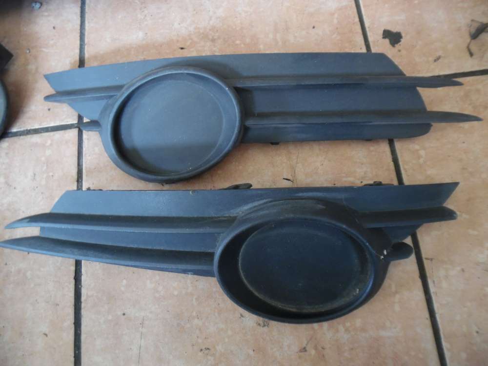 Opel Corsa D Sto�stangengitter Gitter Vorne 13211480/ 13211481