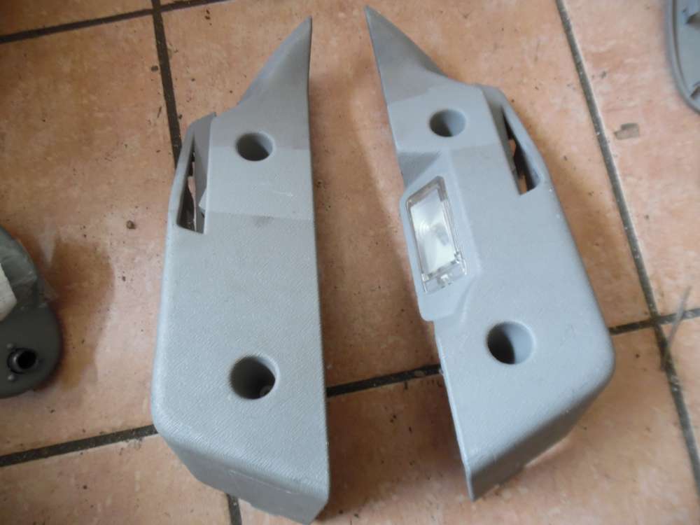 Renault Twingo II Abdeckung Kofferraum 8200543935/ 8200543938