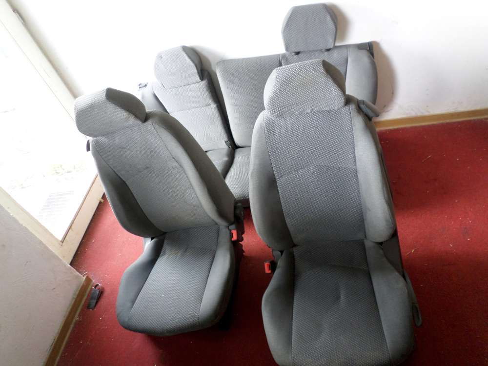 Fiat Punto 188 Bj.2000 Sitze Komplett Fahrersitz Beifahrersitz Rücksitzbank grau