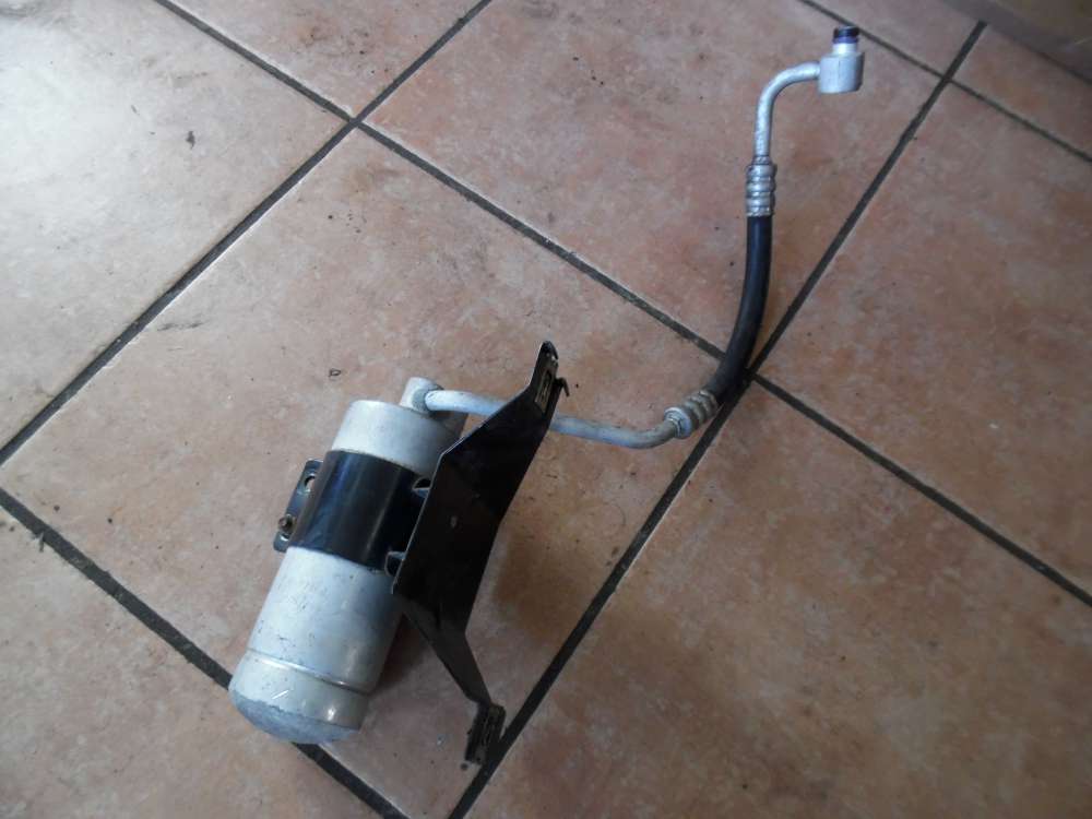 BMW 3-er E46 Trocknerflasche Klimaanlage Halter mit Klimaleitung 8377332