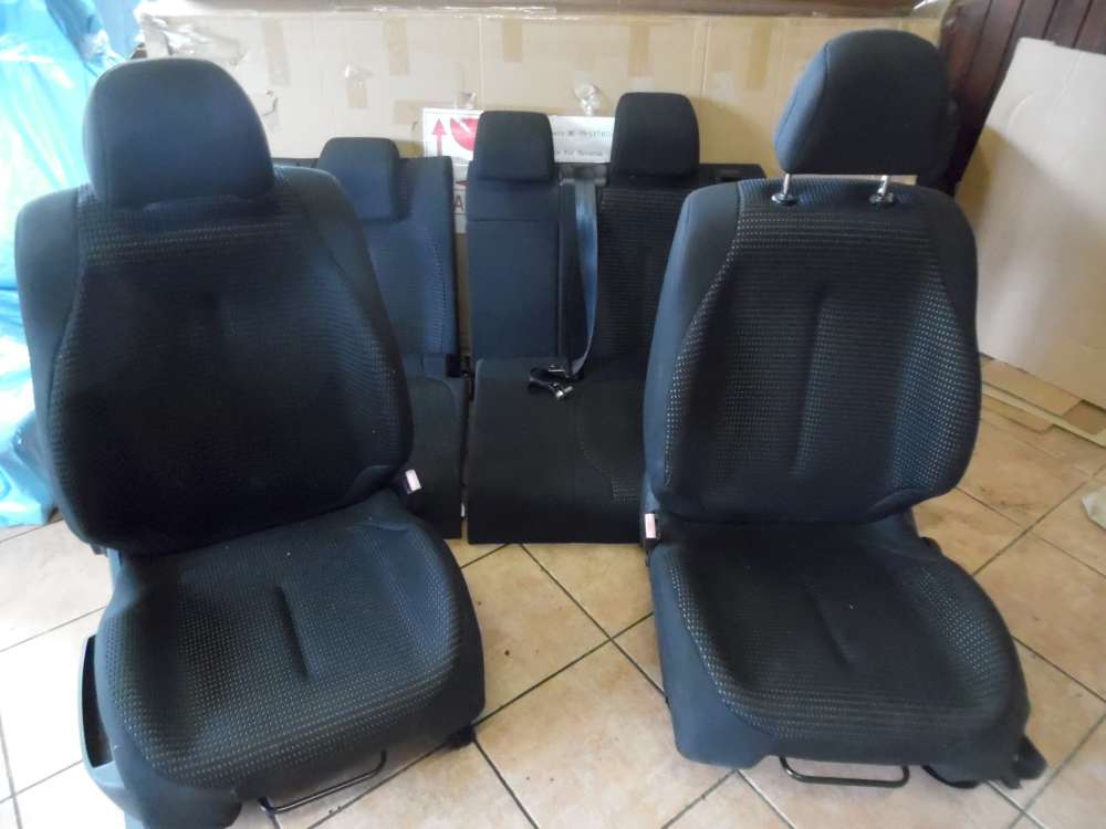 Citroën C4 Sitze Innenausstattung Stoff Schwarz