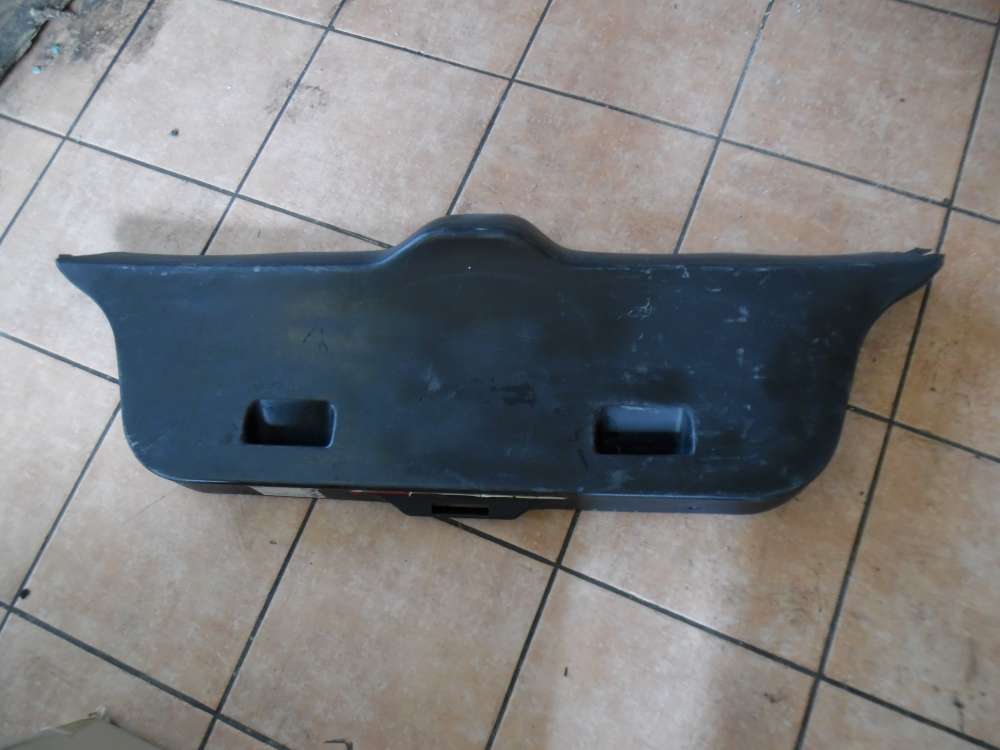 BMW E36 Kofferaumdeckel Abdeckung Verkleidung 8171085