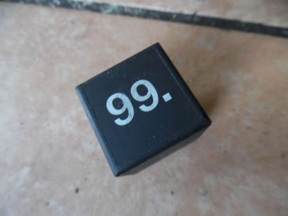VW Golf III / IV Cabrio Relais Wisch-Wasch Nr-99 357955531