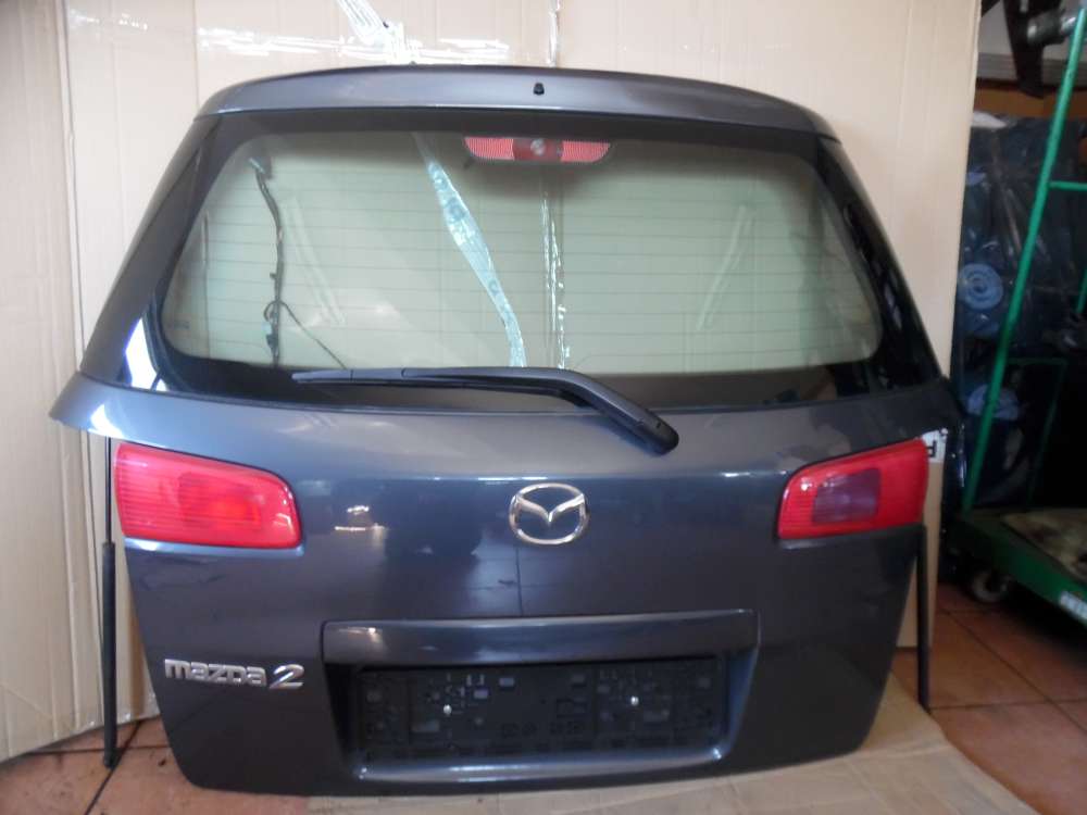Mazda 2 DY 5 -Türer Heckklappe Heckdeckel Kofferraumdeckel grau metallic 
