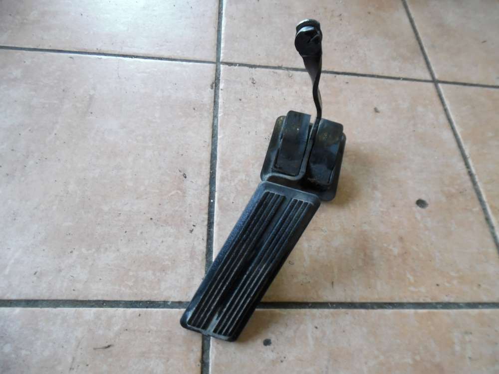 Chrysler Voyager III GS Gaspedal Pedal 4612223