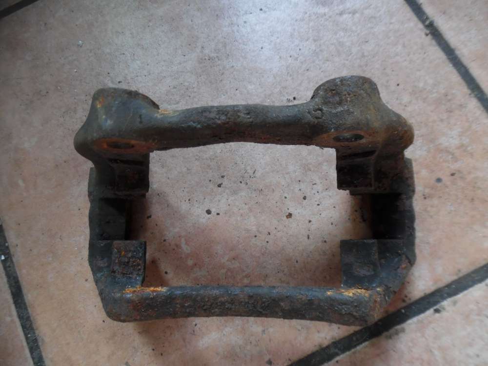 VW Golf III Halter Bremssattel Vorne