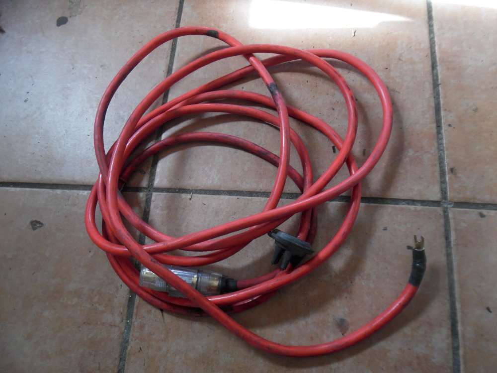 Audi A4 Verstrker Endstufen Anschluss 893971863