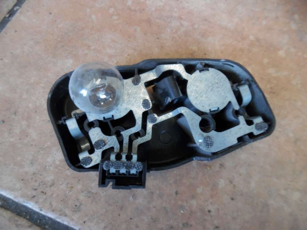 BMW E46 3er Lampentrger Rcklicht innen Rechts 230570