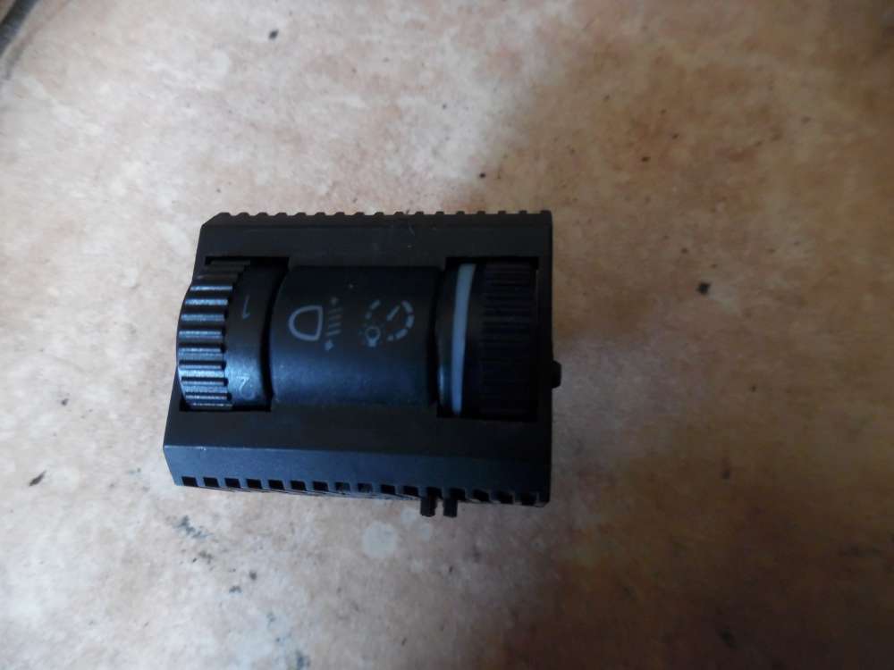 VW Polo 9N Schalter LWR Leuchtweitenregulierung 6Q0941333 