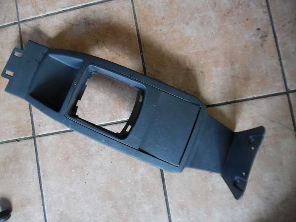 VW Polo 9N Mittelkonsole Abdeckung Aschenbecher 6Q1863241