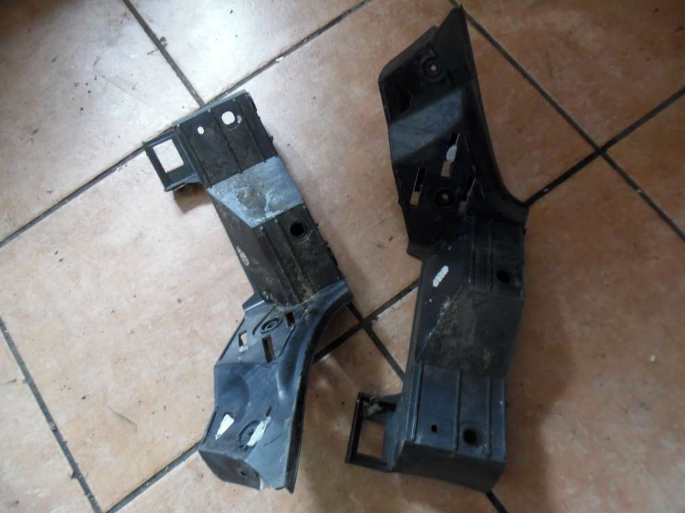 VW Polo 9N Stostangenhalter Hinten 6Q6807375 / 6Q6807376 