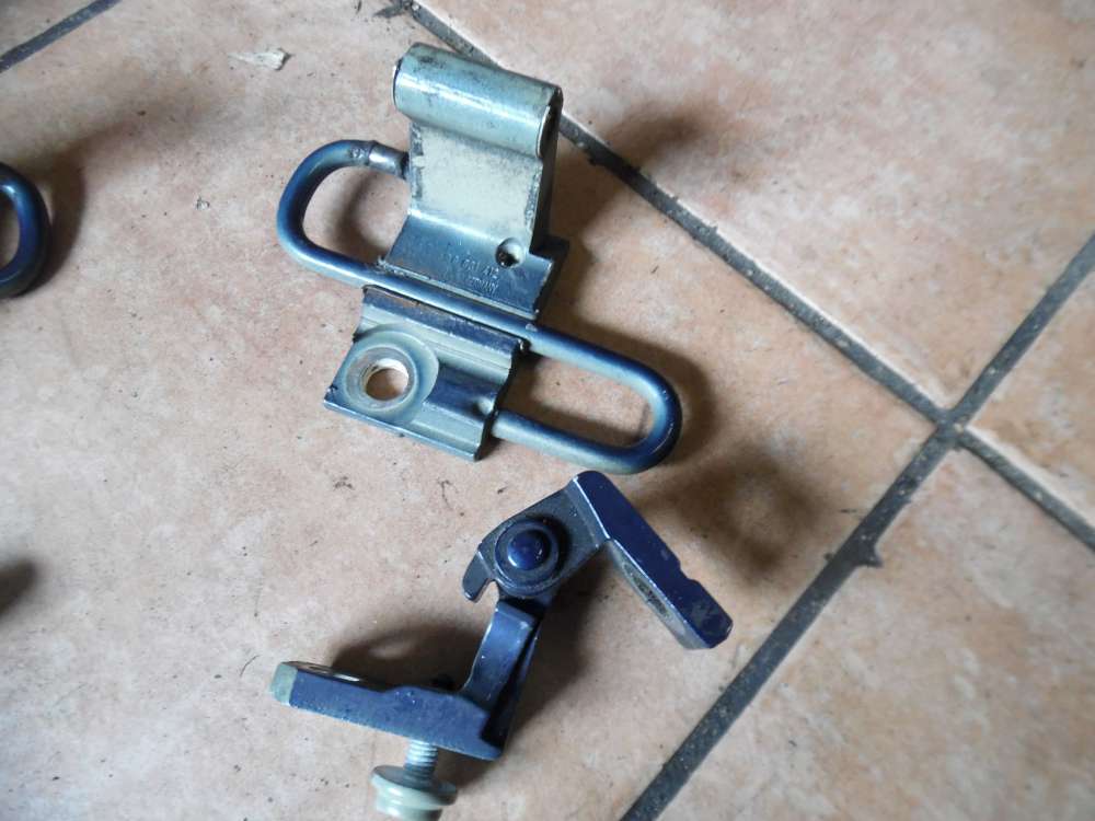 VW Polo 9N Trscharniere Scharnier Vorne Rechts 6Q0831412