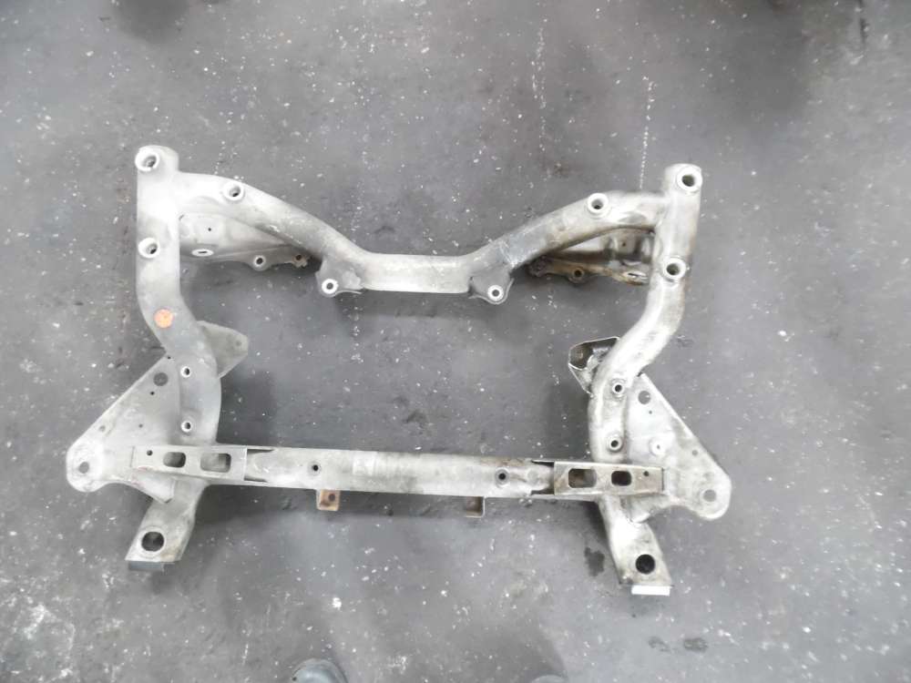 Mercedes-Benz E-Klasse W212 Achse Vorderachstrger Vorne