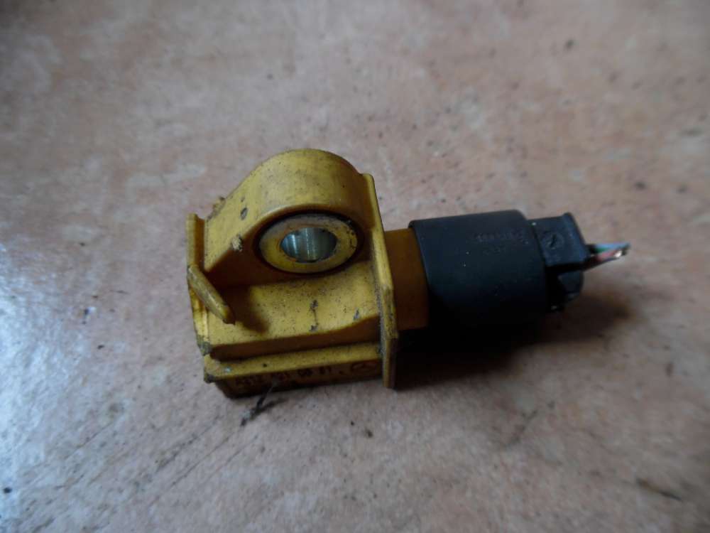 Mercedes-Benz E-Klasse W212 Crashsensor Airbagsensor A2128210351