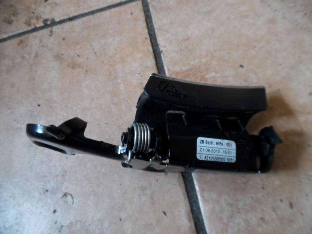 Mercedes-Benz E-Klasse W212 Rckenlehne Schloss Rechts a2129209500