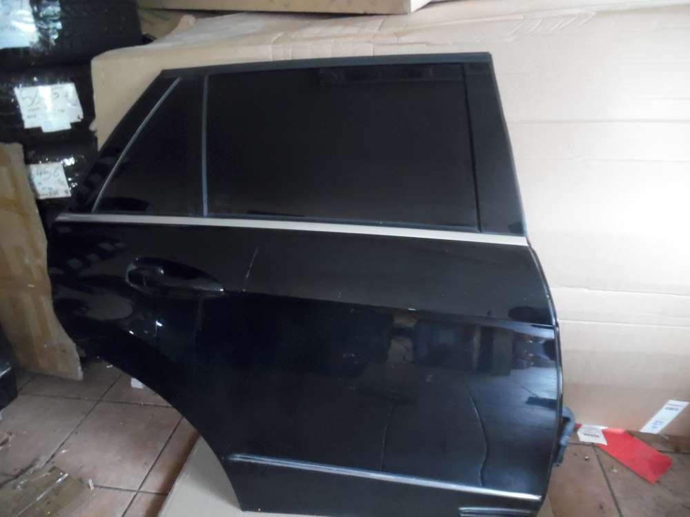 Mercedes-Benz E-Klasse W212 Tr Hinten Rechts Schwarz