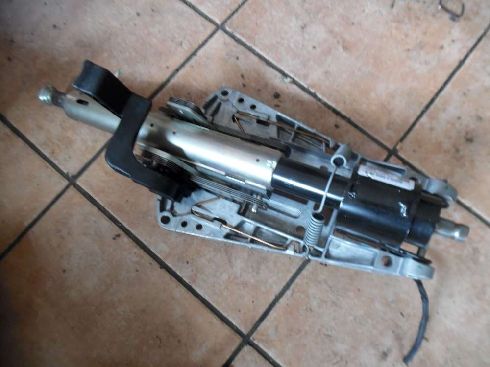 Mercedes-Benz E-Klasse W212 Lenkung Lenksule Hhenverstellung A2124602316