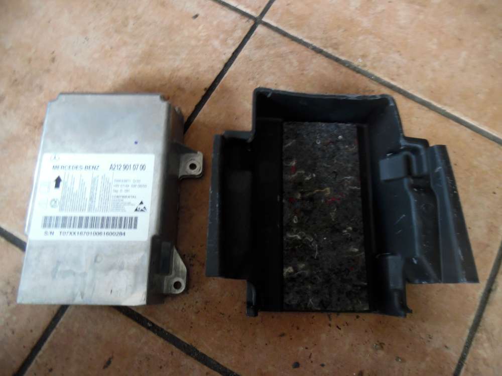 Mercedes-Benz E-Klasse W212 Airbagsteuergert A2129010700