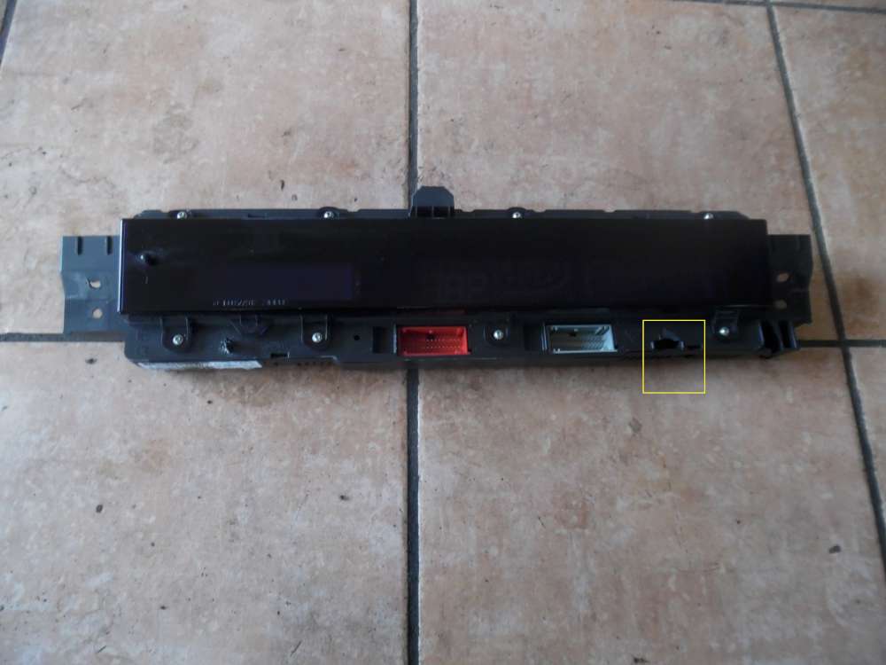 Renault Espace IV Tacho Kombiinstrument P8200392366
