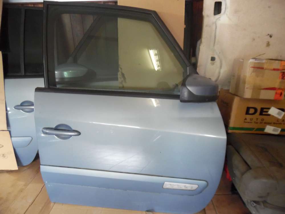 Renault Espace IV Tr Vorne Rechts Hellblau : TED47