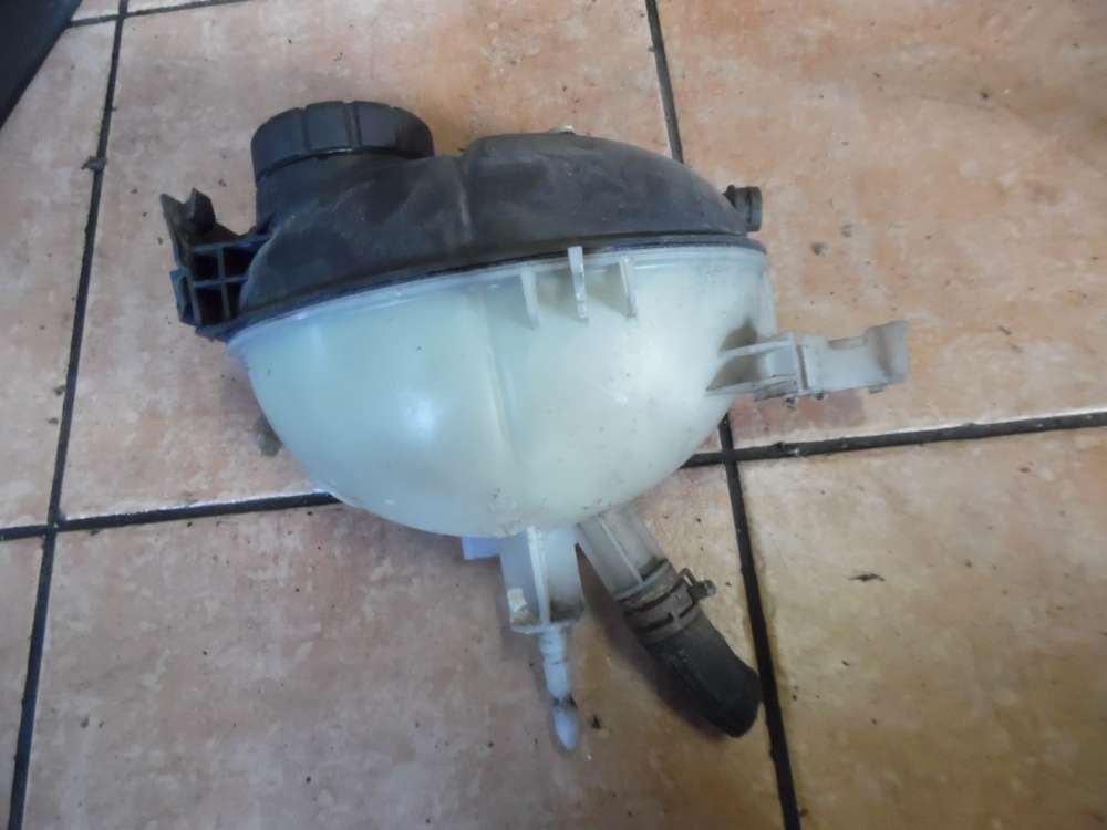 Mercedes-Benz E-Klasse W212 Ausgleichbehlter Behlter 2045000549