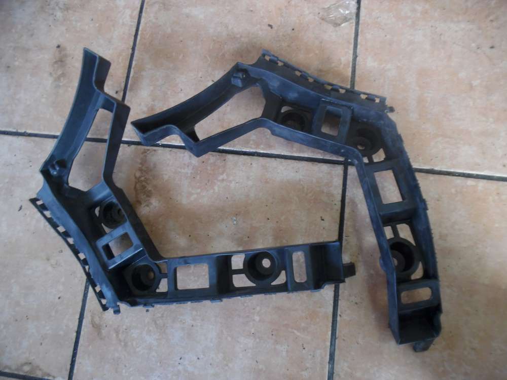 VW Golf VI 5K Stostangenhalter Hinten 5K6807393 5K6807394