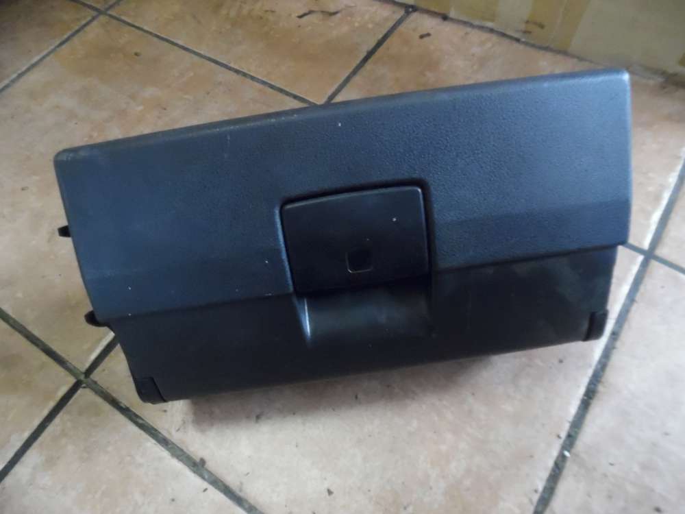 Audi A3 8P Ablagefach unter Sitz Vorne Rechts 8P0881578 