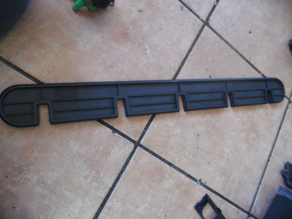 BMW 5er E61 Trennelement Kofferraumdeckel 7116736