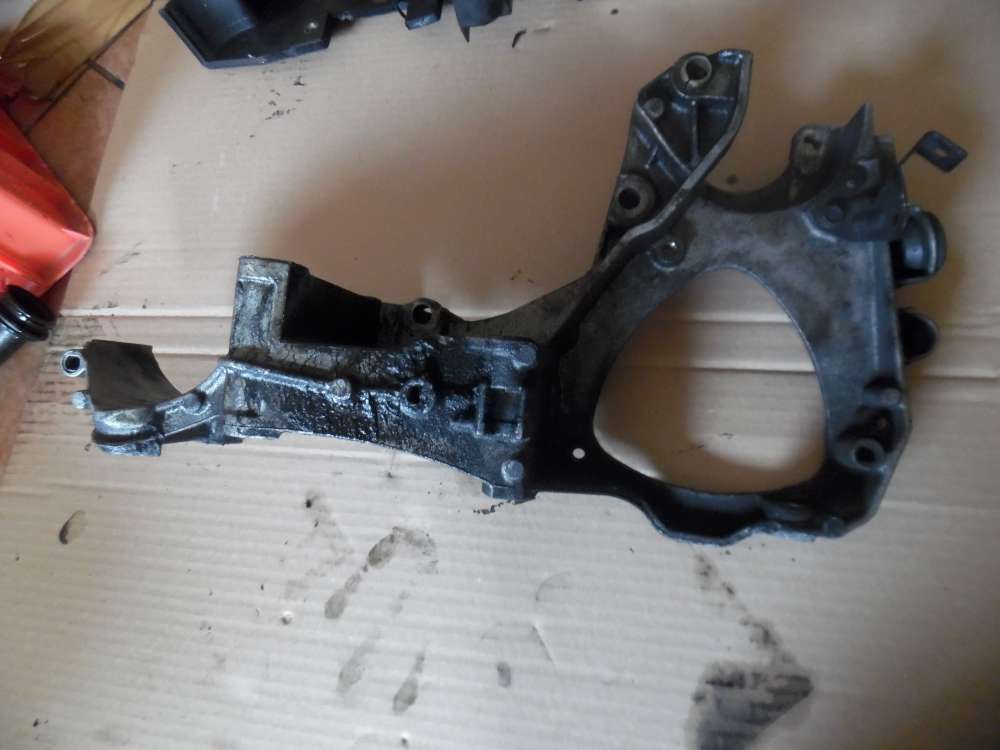 Renault Espace IV 2,2dci Halterung Servopumpe 8200154164