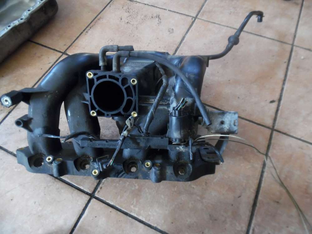 Ford Mondeo II 1,6i Ansaugkrmmer Ansaugbrck 938F-9424-NE