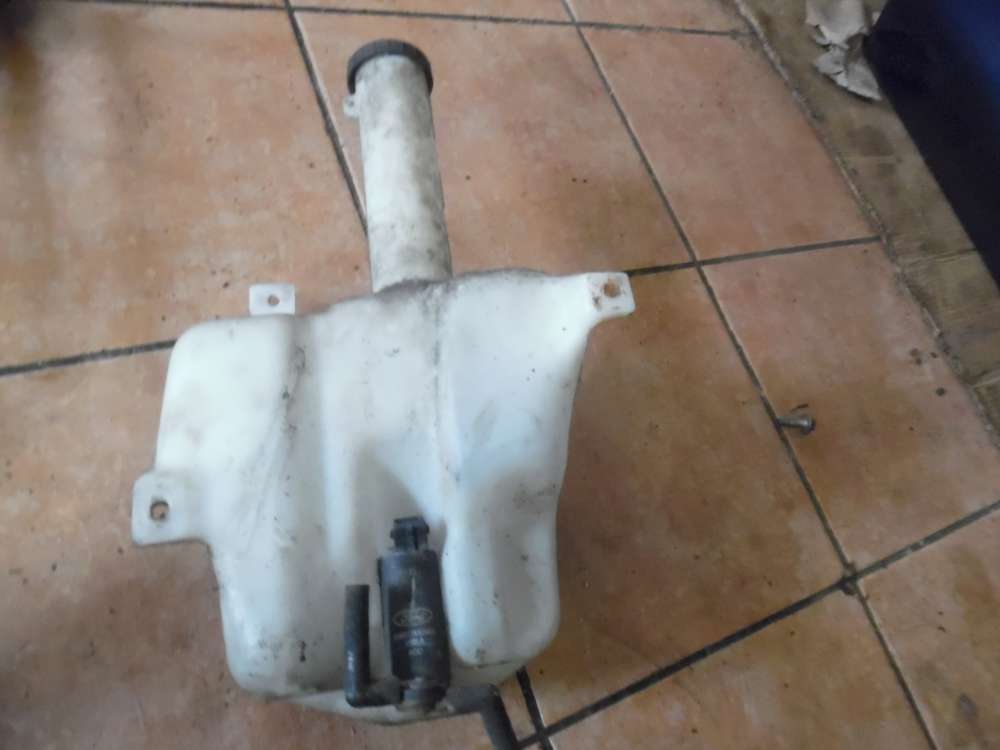 Ford Mondeo II Wischwaschbehlter mit Pumpe