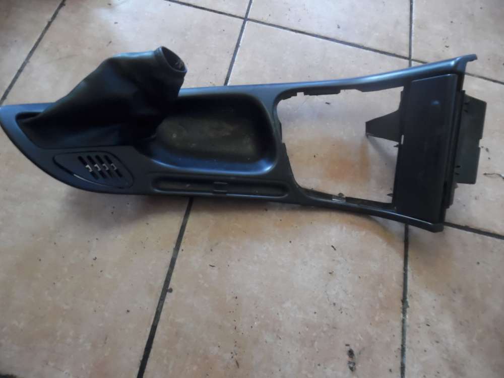Ford Mondeo II Mittelkonsole Abdeckung 93BB-F060A83