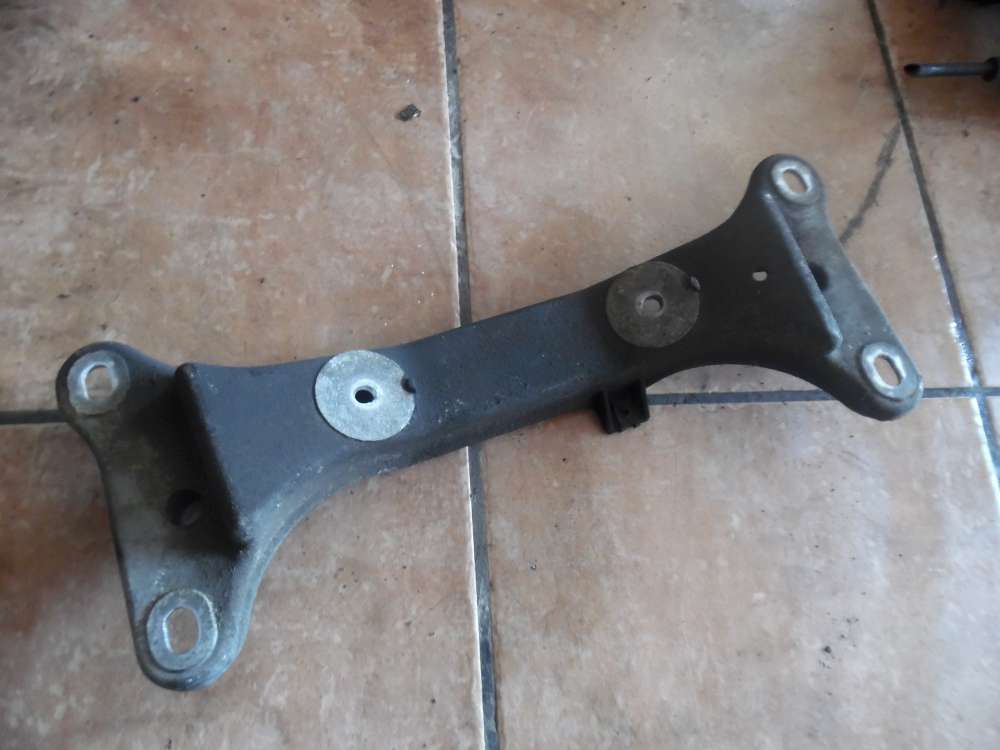BMW 3er E91 Halter Getriebetrger 6778060