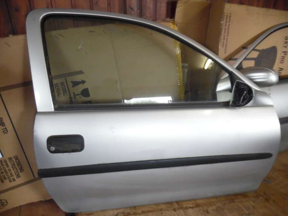 Opel Corsa B 3-Trer Tr Vorne Rechts Grau