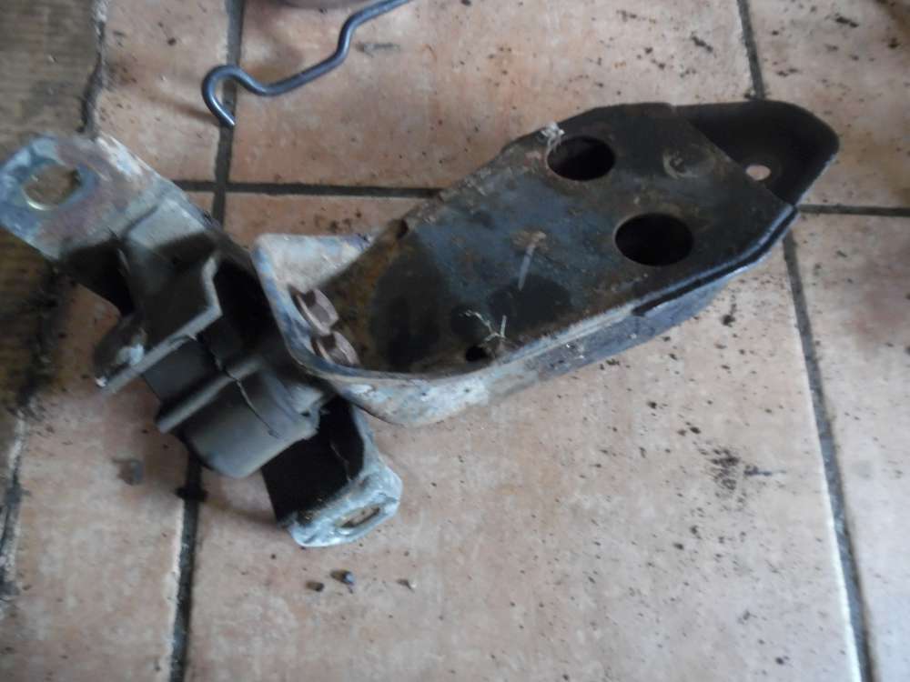 Opel Corsa B Motorhalterung 90575225 