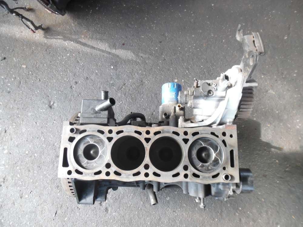 Peugeot 807 2.2HDI Zylinderkopf mit Zweimassenschwungrad 