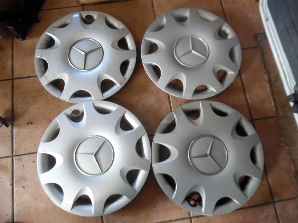 Mercedes-Benz A-Klasse W169 Radkappen Radabdeckung 15-Zoll A1694000025