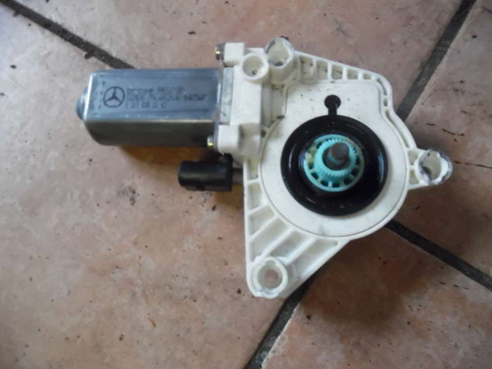 Mercedes-Benz A-Klasse W169 Fensterhebermotor Vorne Rechts A1698201642