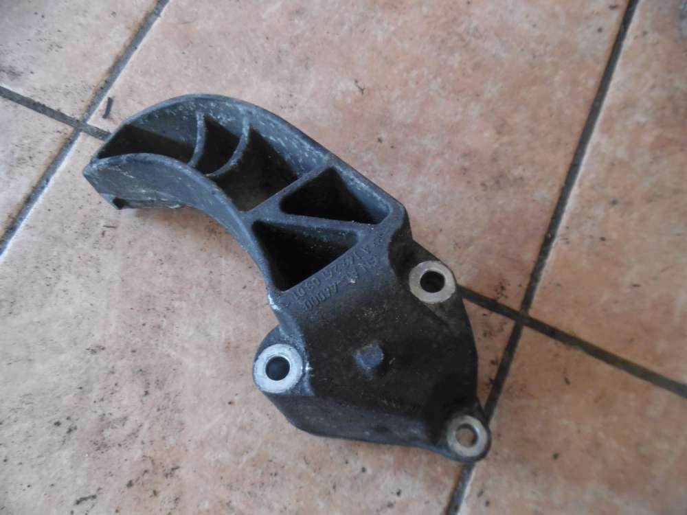 Mercedes-Benz A-Klasse W169 Getriebehalter Getriebelager A1692410301