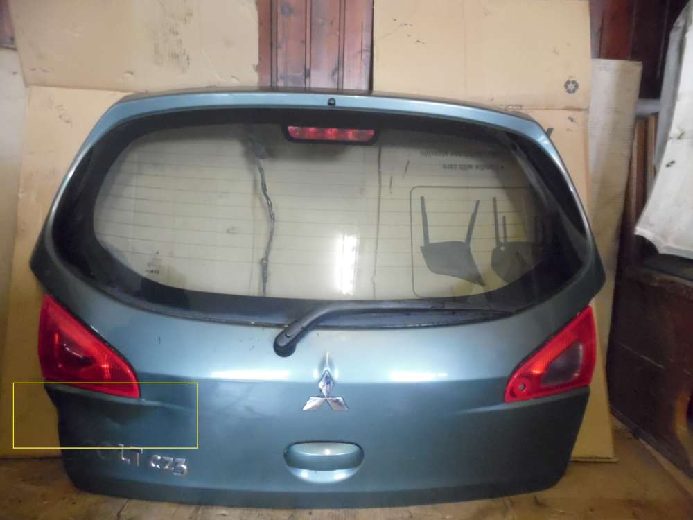 Mitsubishi Colt Z30 3-Trer Heckklappe Heckdeckel grn : 21D